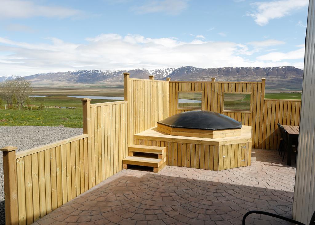 Sythra-Skoerthugil Guesthouse Varmahlid  Exterior photo